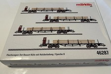 Set Marklin 46287 con 4 carri pianali e assi di legno