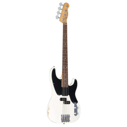 Fender mike dirnt road - fender,