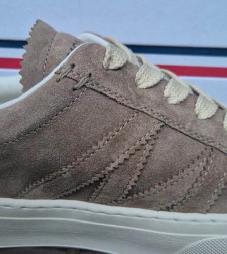 Moncler sneakers scamosciate