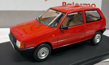 WHITE BOX  1/24 - FIAT UNO  ROSSA