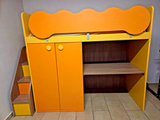 Camerette Letto a soppalco con scala, armadio e scrivania