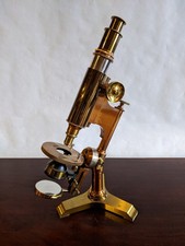 Antico microscopio Bausch &