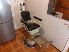POLTRONA VINTAGE DENTISTA anni '30 in perfetto stato, ancora funzionante
