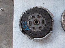 312500D040 DISCO FRIZIONE TOYOTA YARIS 1.4 D 55KW 5M 5P (2005) RICAMBIO USATO