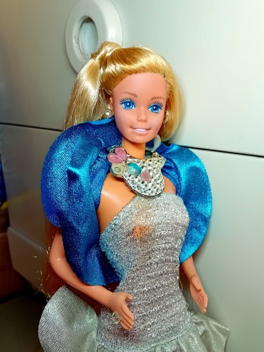 1986 jewel secrets barbie - jewel,