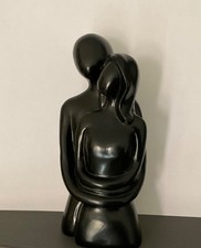 L’abbraccio - scultura  (Warhol Guttuso Picasso Dalì Christo jago baj Chagall)