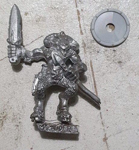 Warhammer chaos beastman - warhammer,
