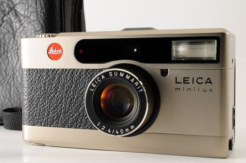 Anno garanzia leica - di, garanzia]
