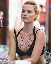 Foto firmata Margot Robbie