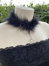 Collarino Donna In Piuma Con Ciondolo