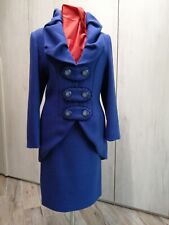 Particolare tailleur composto da gonna e giacca cucita da sarta, mod. unico