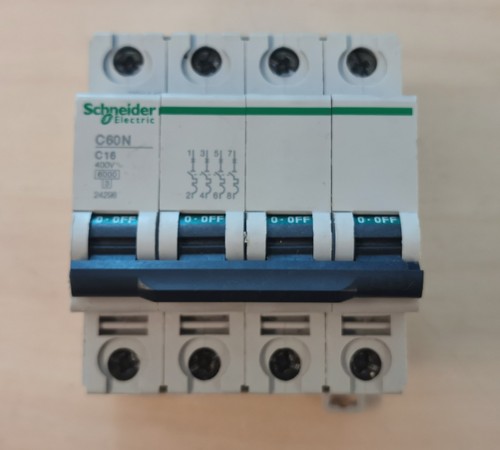 Interruttore automatico - interruttore,