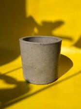 Vaso tondo in cemento -