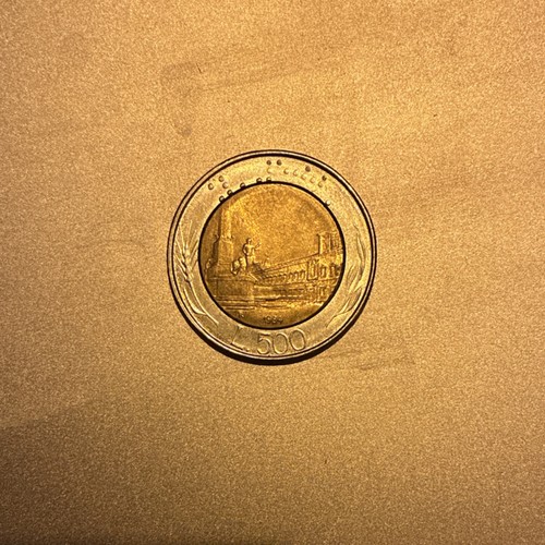 Moneta argento italiana 500