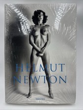 Helmut Newton SUMO -