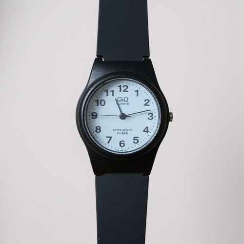 Orologio donna by - q&q,
