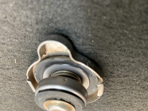 Tappo radiatore honda - radiatore, crf