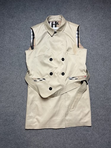 Trench coat senza maniche