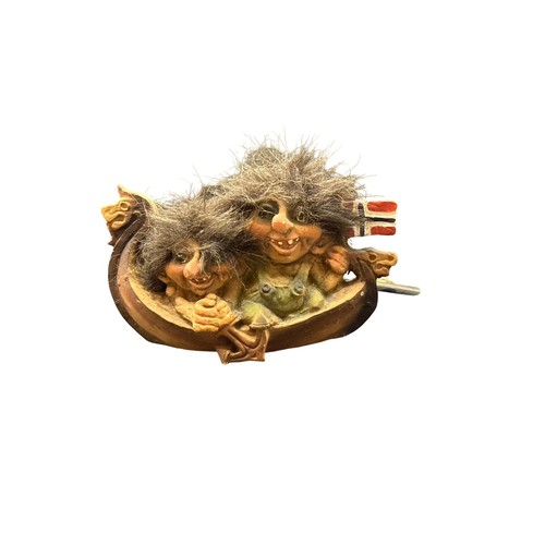 Nyform 068 troll figurine - figurine, 2