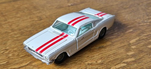 Corgi toys 325 ford mustang - corgi,