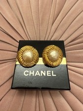 Orecchini Chanel vintage di