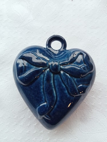 Ciondolo cuore con fiocco - con,