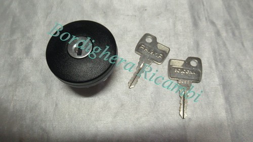Tappo serbatoio benzina - , con