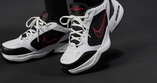 Scarpe Nike Air Monarch IV