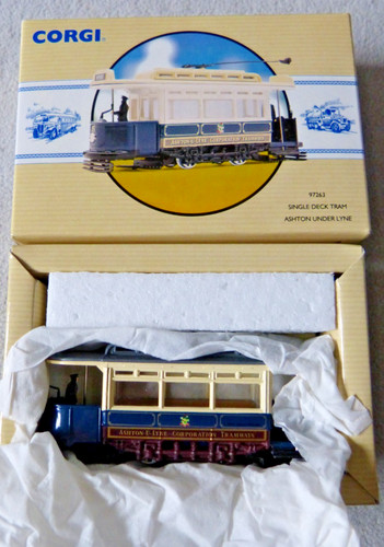 Corgi die cast classic modello - die,