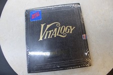 Pearl Jam - Vitalogy