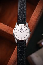 Universal Geneve Altesse ref 842101 hand-wound silver dial