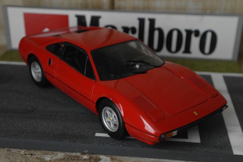 Ferrari 308 gtb 328 - gtb, 1/18