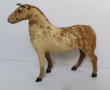 Antico cavallo tedesco coperto