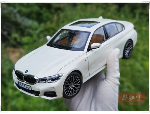 Modellino auto bmw serie - modellino, 1:18