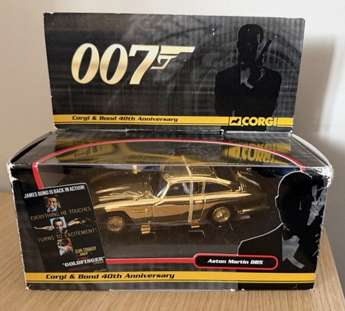 Corgi cc04307 james - corgi, 007