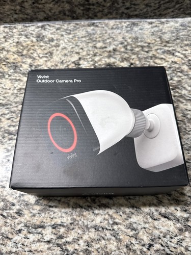 New vivint outdoor camera - new-,