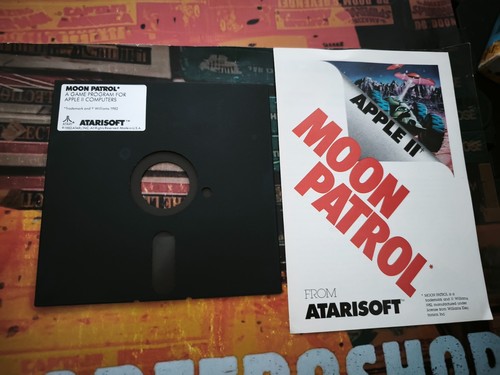 Moon patrol apple ii - (1983),