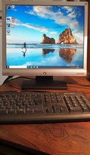 Monitor BenQ G700 4:3 LCD 17″ 1280×1024 HD VGA DVI ET-0005-N