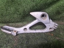 HONDA VARADERO XL 1000 V  2003 STAFFA SUPPORTO PEDANA DESTRA