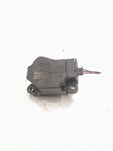 Volvo v50 air flap - volvo,