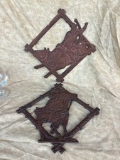 Coppia di copripiumino in ghisa - cowboy a cavallo e cavaliere toro