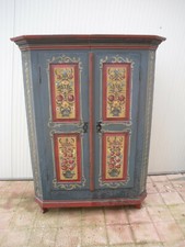 Armadio Tirolese dipinto metà 800