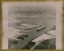 LG820 Original Photo HYDROSPACE LAND United States Navy Ships South Florida