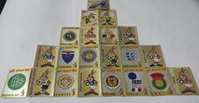 Set Completo Distintivi Panini