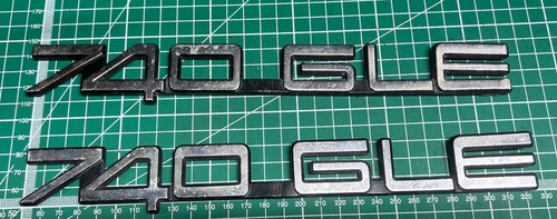 Set badge volvo - badge,