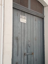 vendesi locale 45 mq a martina franca, zona centrale, altezza 6 mt