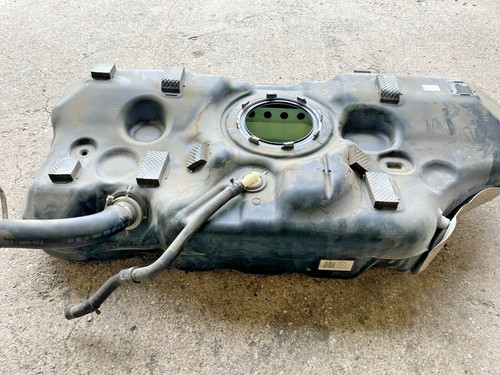 Serbatoio benzina kia xceed - benzina,