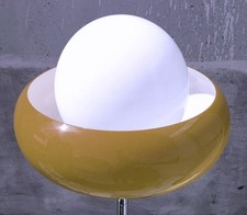 Mappamondo in vetro opale