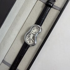 Orologio morbido ispirato a