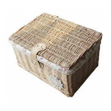 Baule Intrecciato con Chiusura